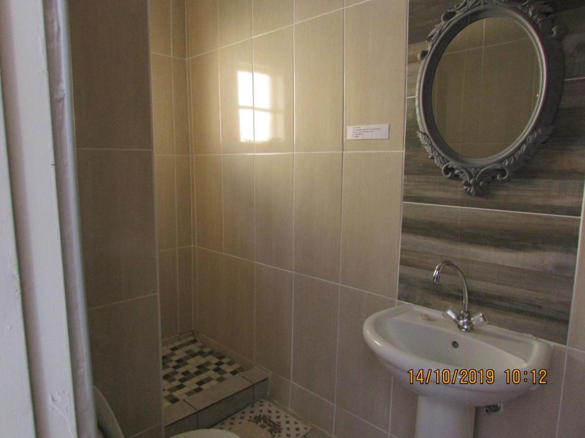 Aloes Lodge Leribe Esterno foto